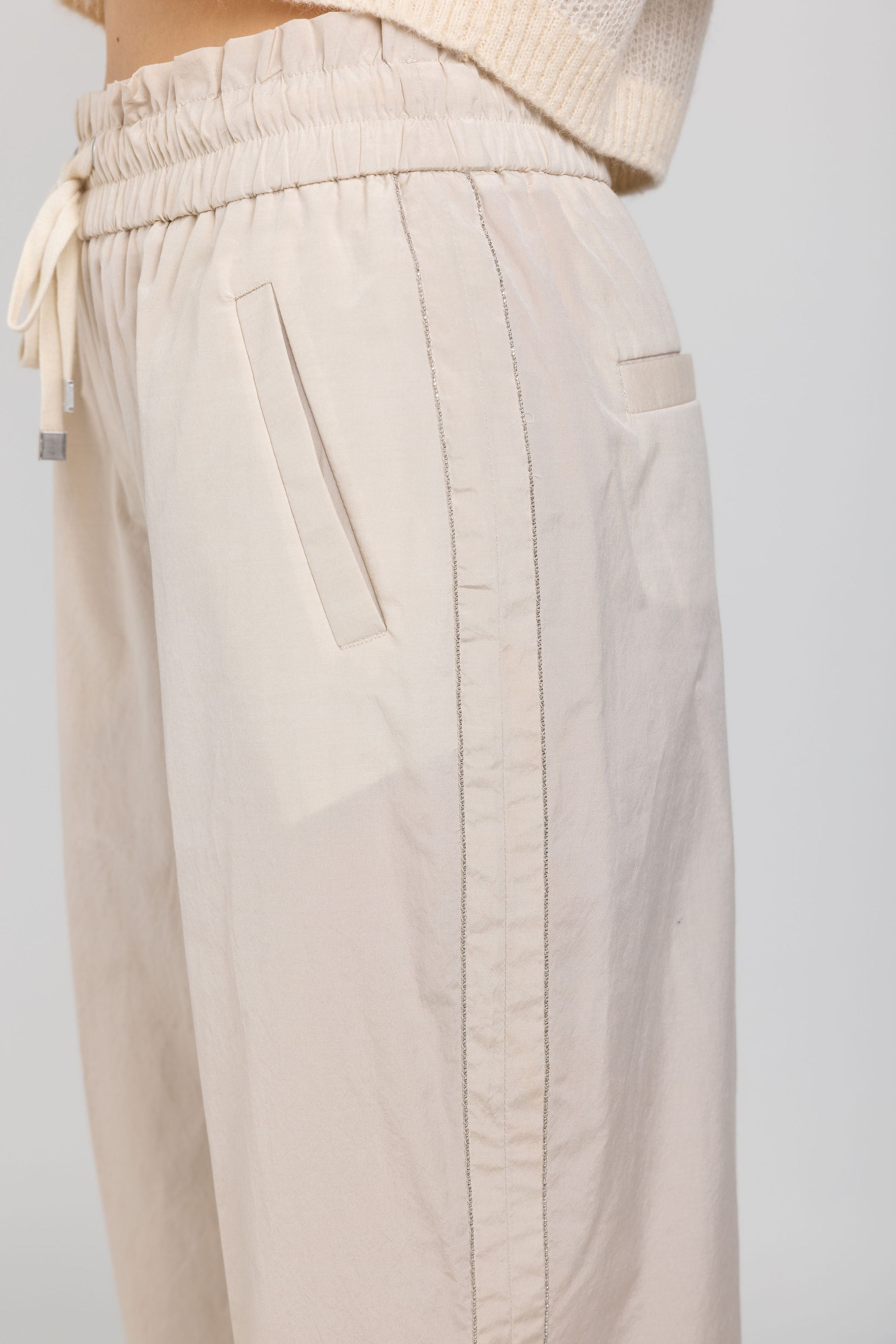 Cotton Poplin Pant in Sesame Beige