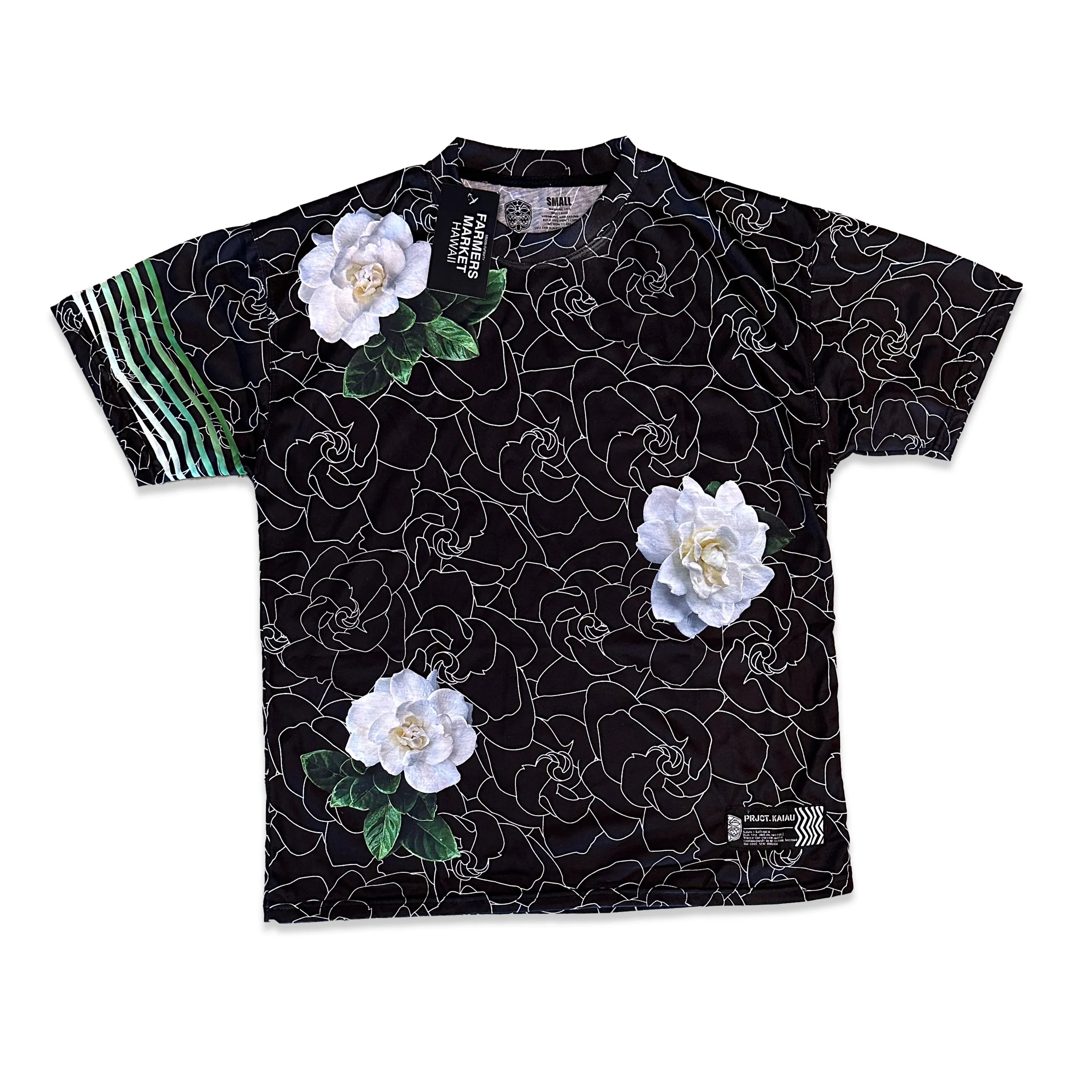 Gardenia All over print shirt. (black)