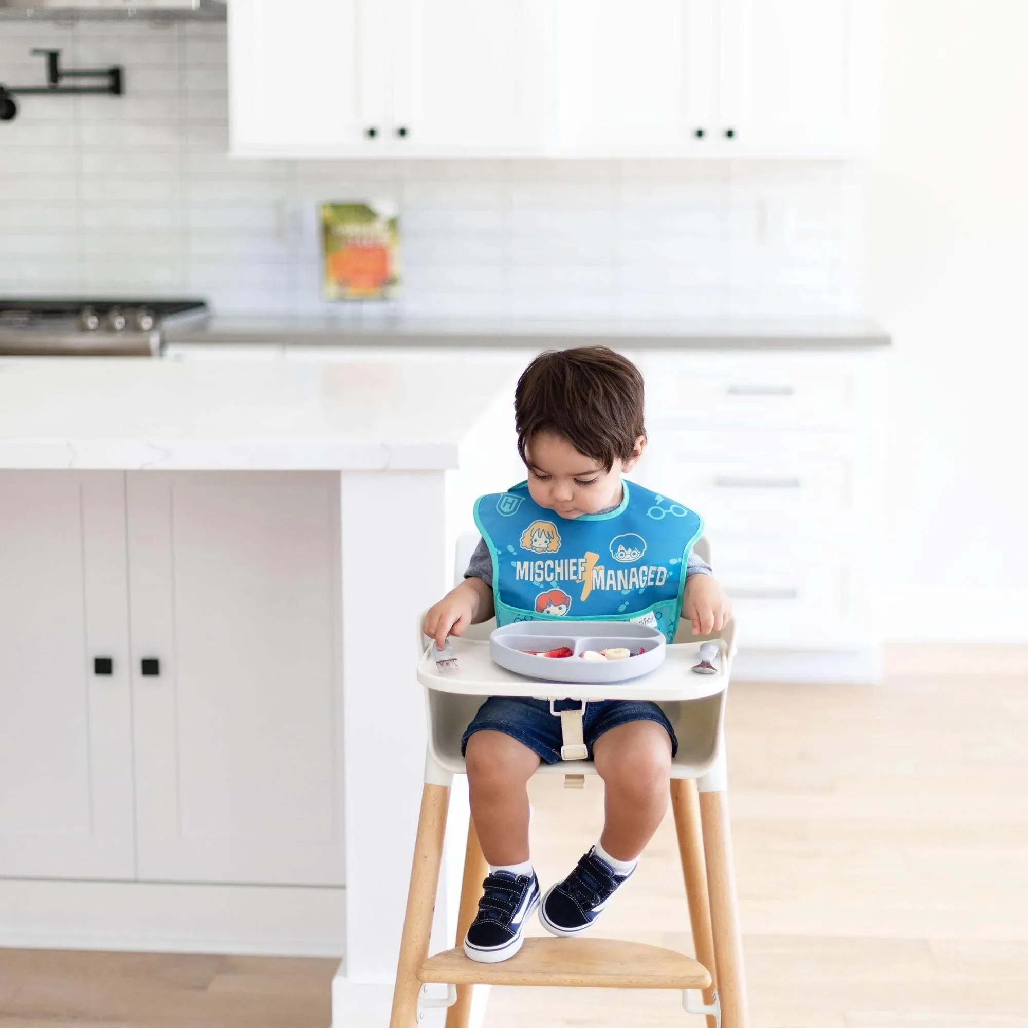 Silicone Grip Dish: Gray