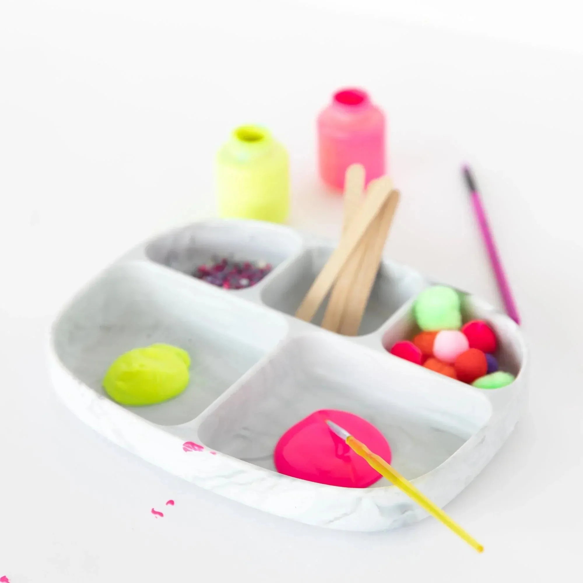 Silicone Grip Dish with Lid (5 Section): Marble