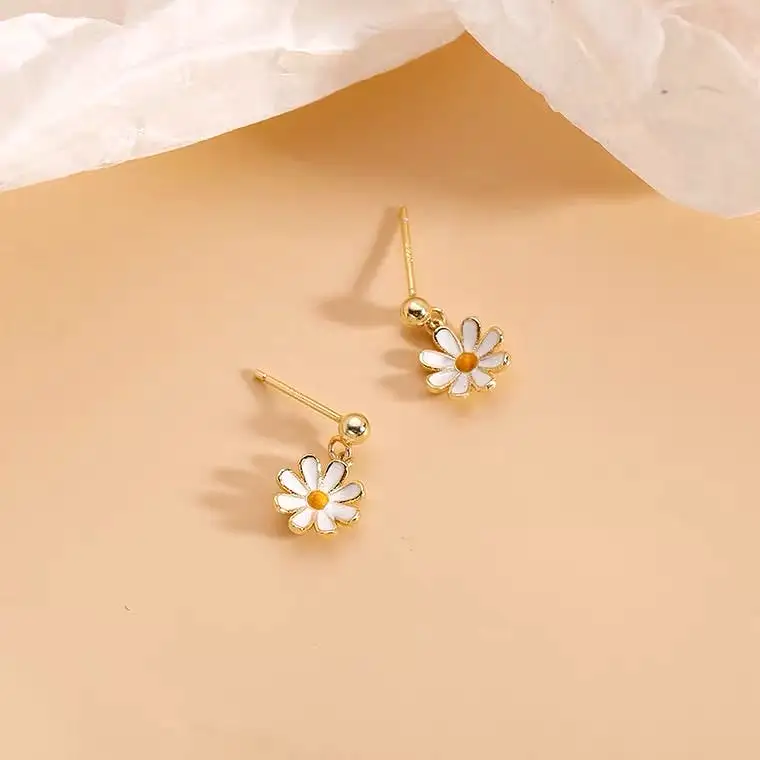 SWEET DAISY EARRINGS BY97000