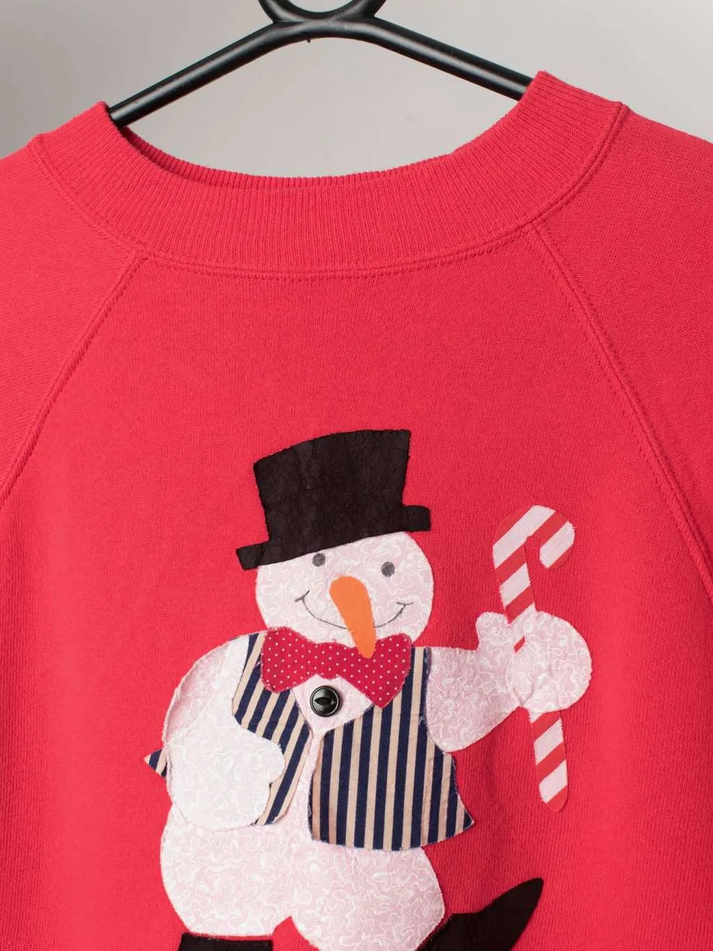 Vintage Christmas sweatshirt with snowman appliqué – Small